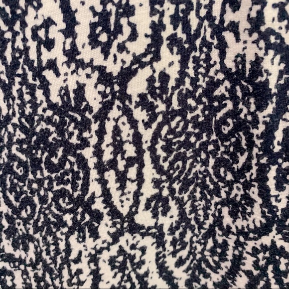 Joie Navy and White Print Top with Back Tie and Keyhole - Picture 3 of 8